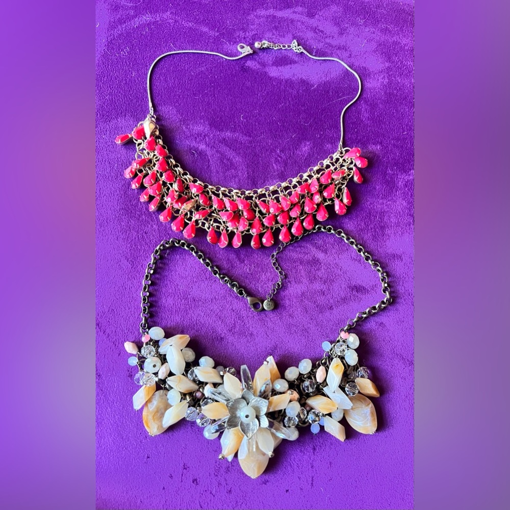 3 for $13 2 necklaces one Loft